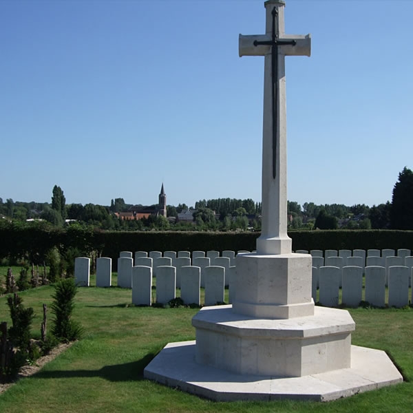 "Not About Heroes" trip to Ypres and Ors